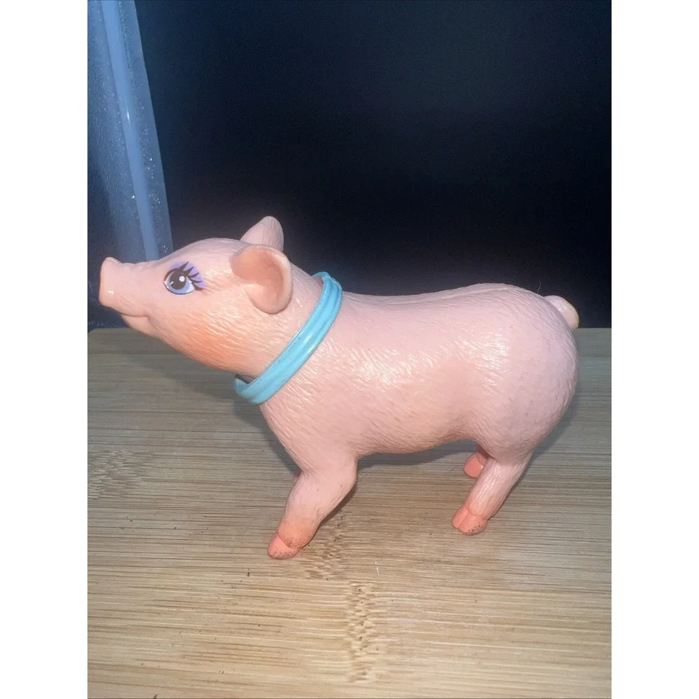 Vtg 1997 Mattel Barbie Magical Pet CHARLOTTE THE PIG Stable Friends of Nibbles